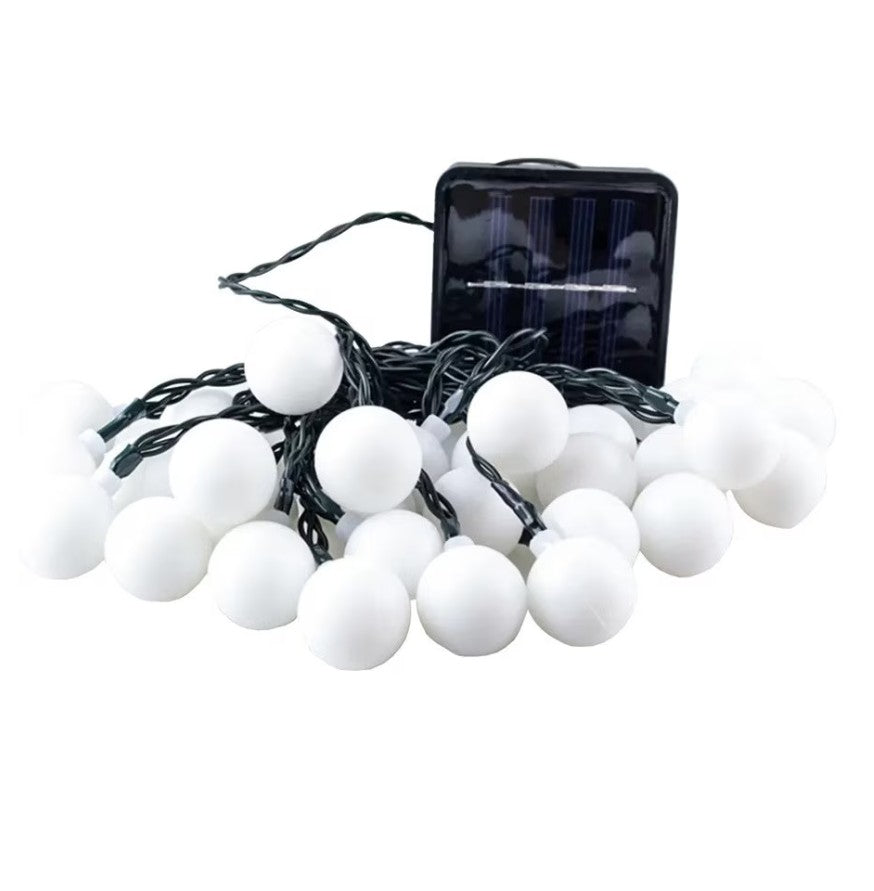 Ghirlanda luminoasa cu panou solar, UBX®, 50 becuri alb mat, 7 m, lumina alb cald, 8 moduri de iluminare, 2V, 110 mAh Ghirlanda luminoasa cu panou solar, UBX®, 50 becuri alb mat, 7 m, lumina alb cald, 8 moduri de iluminare, 2V, 110 mAh